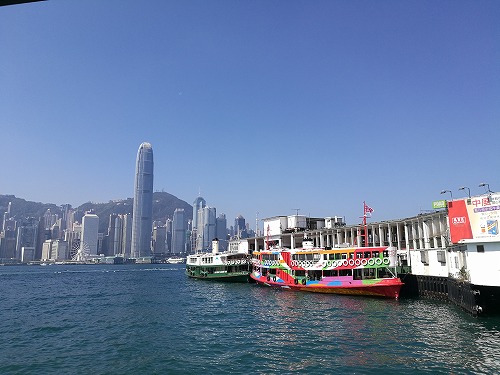 香港スターフェリー｜乗り方と乗船記 - ひとり旅のセカイ